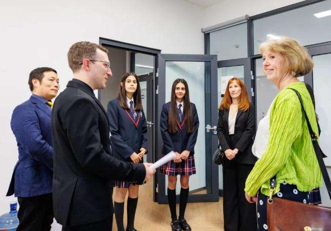 成都晟珀 | 伦敦成都师生同聚，Sixth Form正式启动！