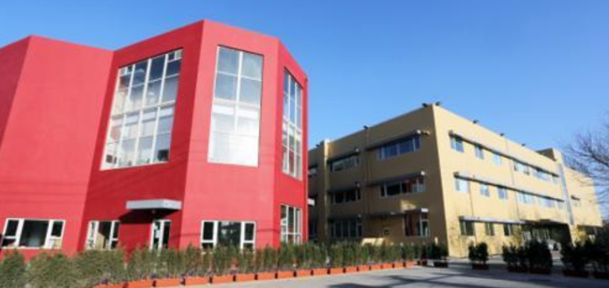 成都市龙泉驿区青苗学校