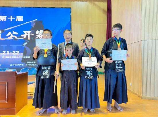 中加枫华国际学校初中部