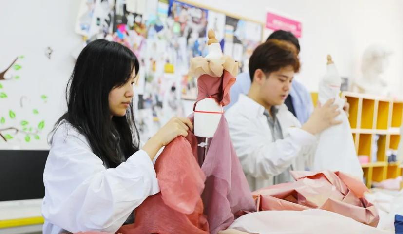 武汉三牛中学（国际方向）2024年招生简章