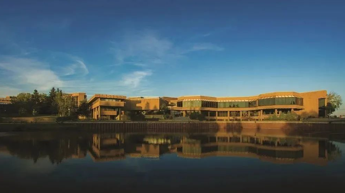 【系列之一】第十九届枫叶国际教育博览会参展大学抢先知