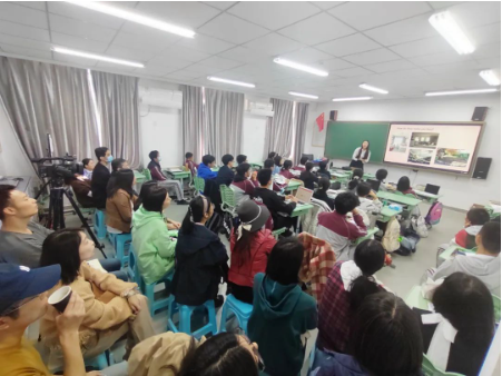 北京中学国际部举行2023级学生家长开放日活动回顾！