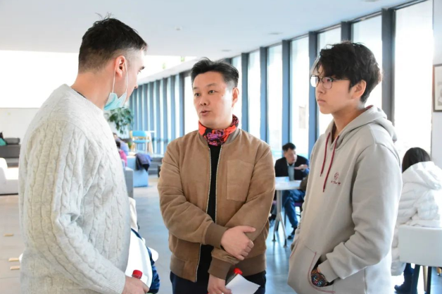 北京四中国际课程佳莲校区