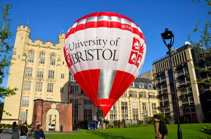 英国TOP20名校录取+2！恭喜实外国际部A-Level学子！