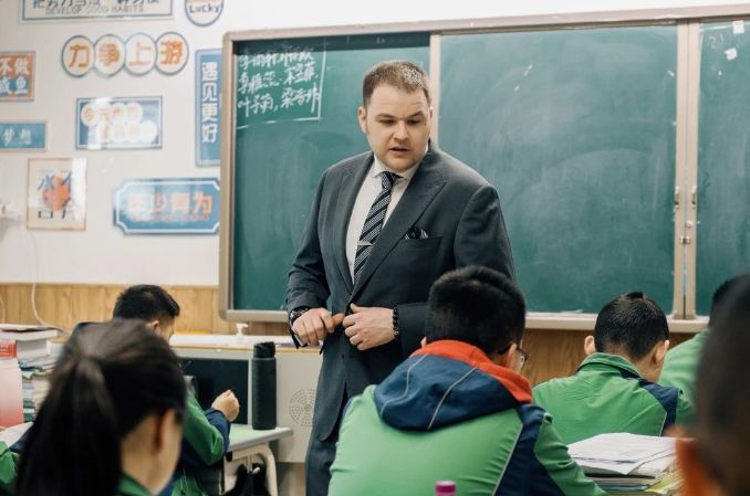 OPEN DAY！12月14日走进成都外国语学校中加高中！