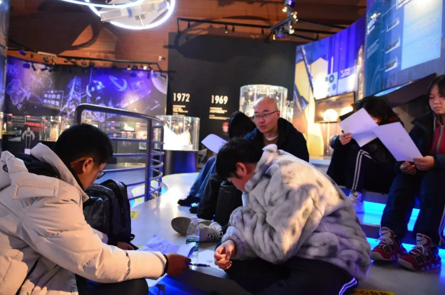 北京四中国际课程佳莲校区