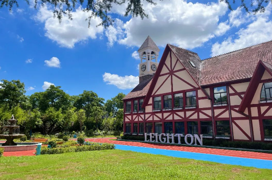 上海励滕伯克曼学校(余山校区)