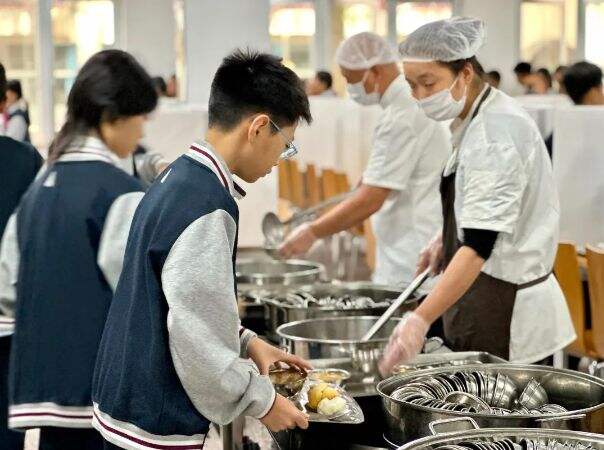 苏州国裕外语学校