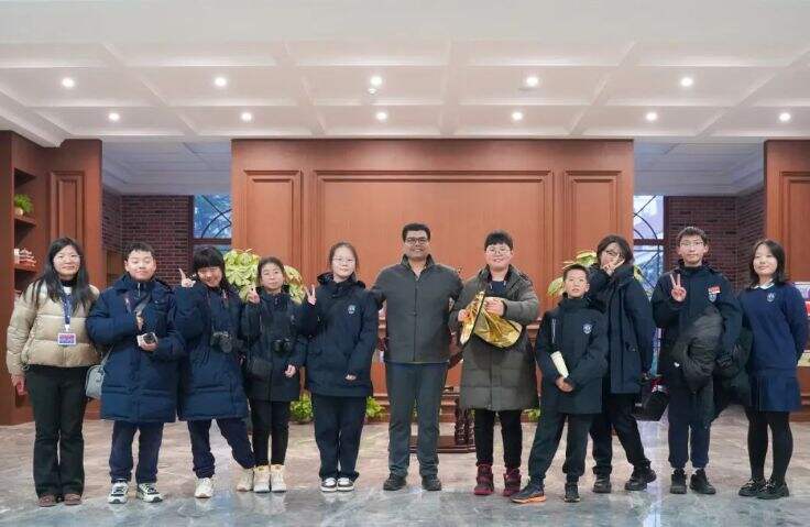 青岛明德封面人物Dr. Hassan：外国博士的创新物理课