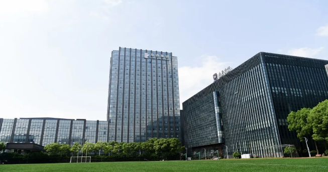 上海浦东新区民办东鼎外国语学校(原上师二外)