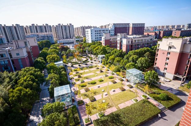 上海光华学院美高中心(浦东)