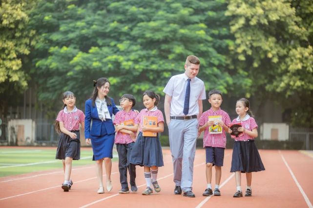 广州剑桥郡加拿达外国语学校2024年秋季招生启动！