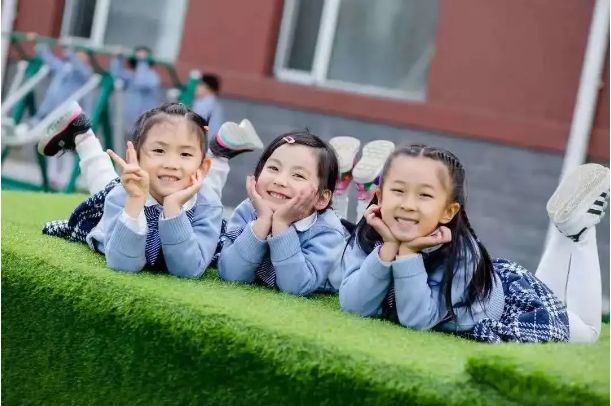 深圳枫叶国际学校：2024-2025学年初小部招生简章！