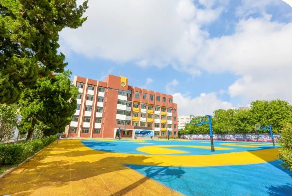 青岛大学双语实验学校