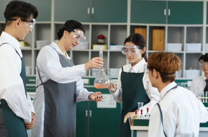 大连枫叶国际学校