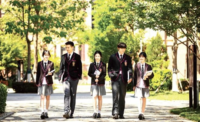 黑利伯瑞国际学校