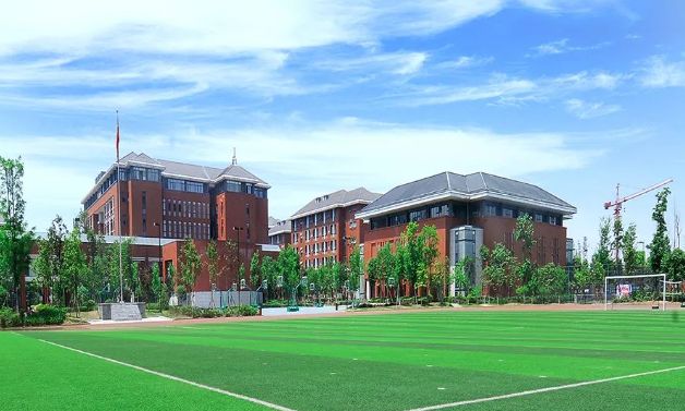 成都七中国际部2024学年秋季入学招生简章