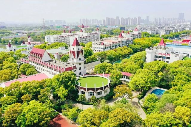 苏州国裕外语学校