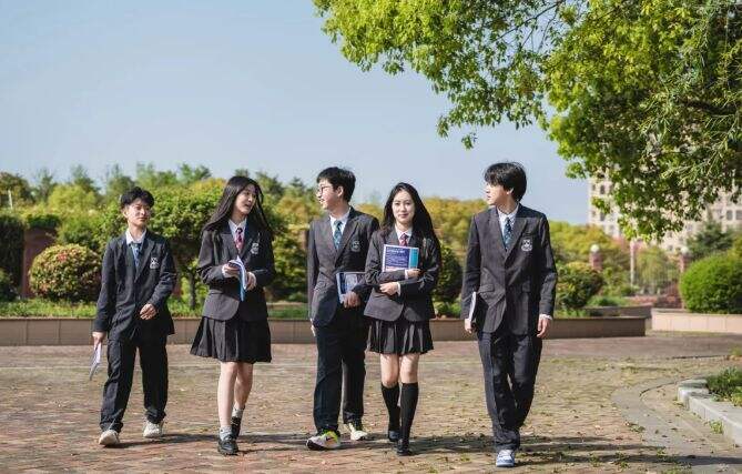 中加枫华国际学校