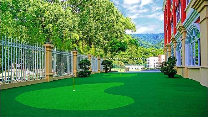 近日，华美外国语学校传来喜讯，成功获批高中办学资格，由&ldquo;九年一贯制学校&rdquo;变更为&ldquo;十二年一贯制学校&rdquo;（高中18个班576人）。这是学校发展历程中的重要里程碑，也是对学生、家长及社会各界长期以来关心和支持的肯定。