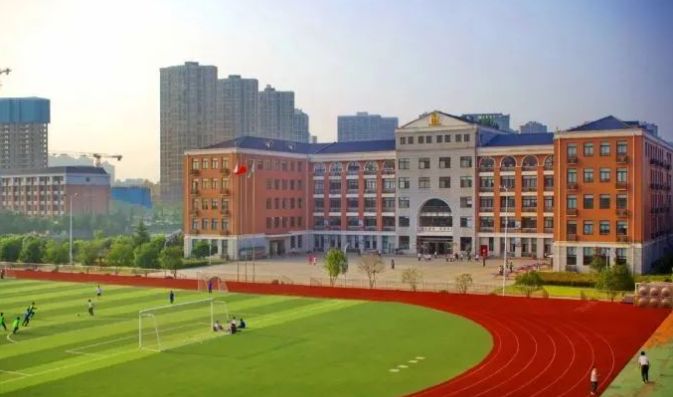 武汉枫叶国际学校