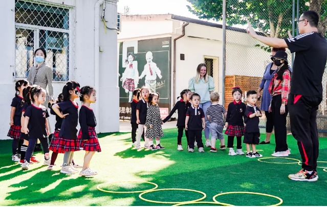 北京君诚双语学校：幼儿园课程与学费详解
