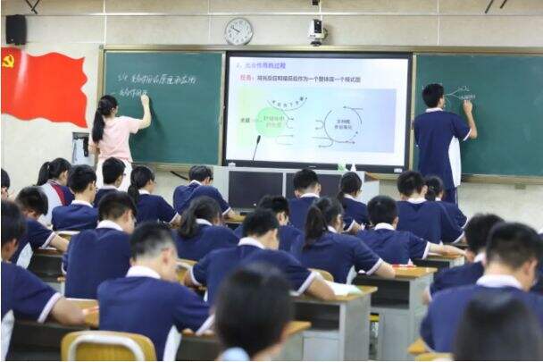 深圳东方英文书院：高一补录开始啦～