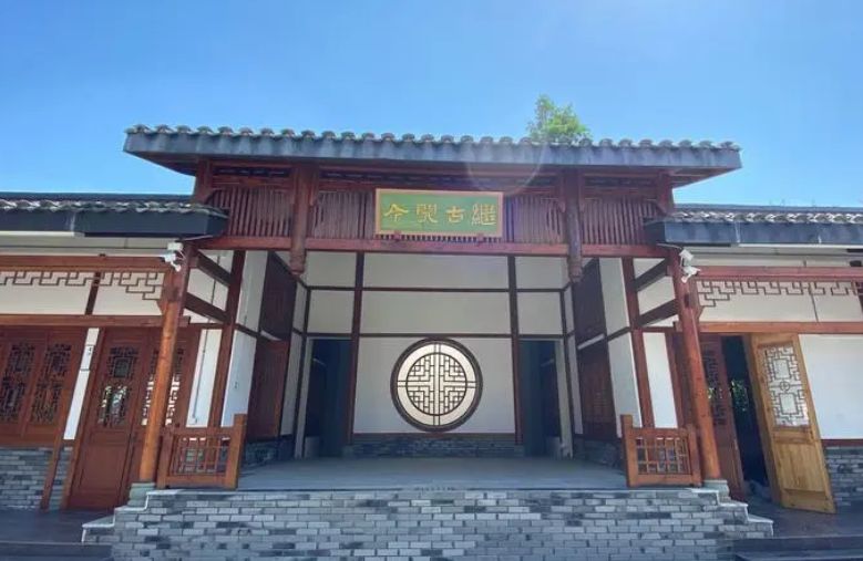 2024年美中国际爱智学校简章