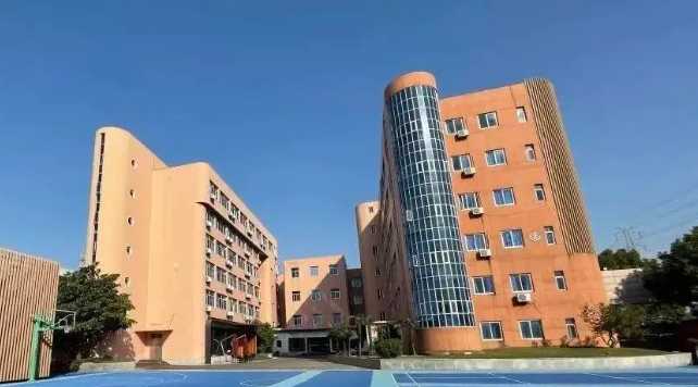 上实剑桥国际高中部