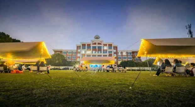 领科教育上海校区