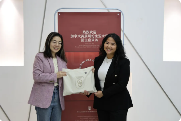 重庆八中国际部：加拿大英属哥伦比亚大学招生官走进重庆八中！