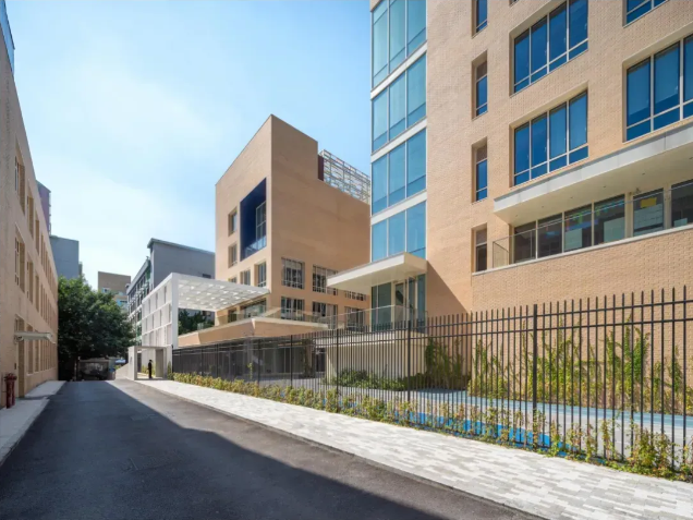 深圳爱文世界学校