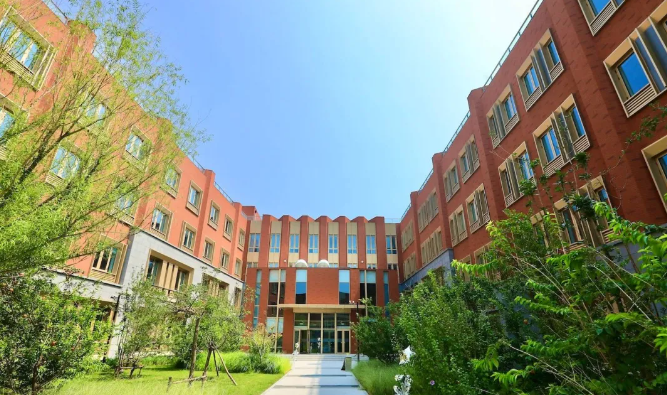北京德闳学校