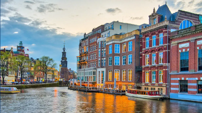 首封！深圳博纳国际学校收获荷兰TOP3名校offer！