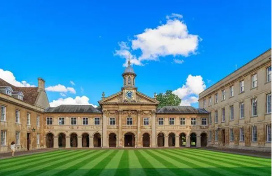 深圳实验承翰学校学子获牛津大学面邀offer！