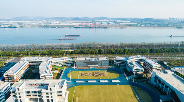 武汉爱莎国际学校