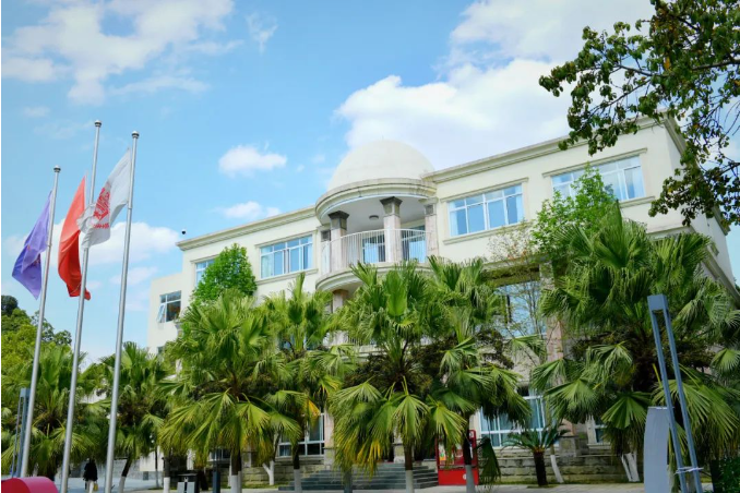 美中国际 GIA 校区