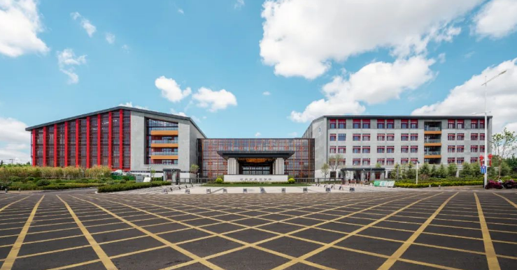 青岛新东方双语学校