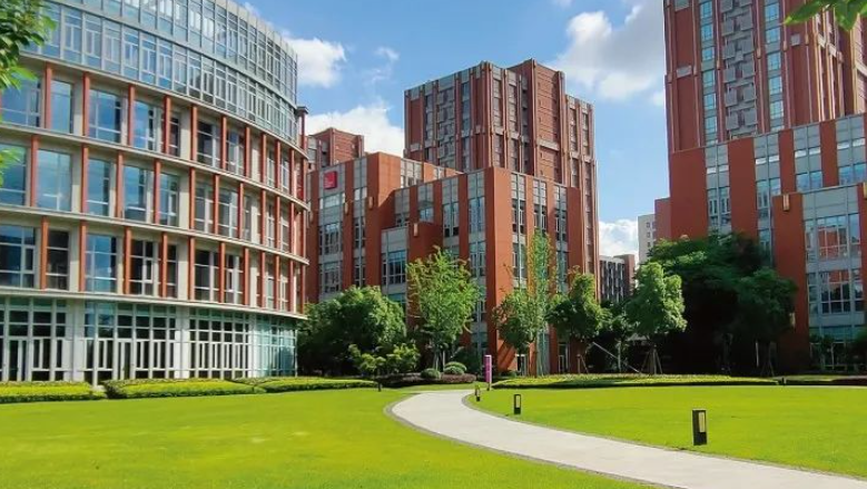 圣华紫竹学院考情回顾 | 25春招第二场入学考难考吗？