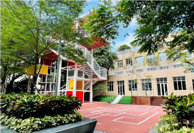 爱文世界学校