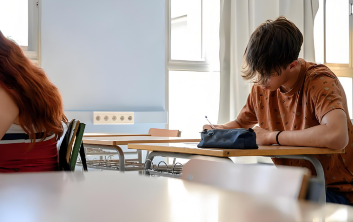 北京市朝阳区赫德学校2025小学部一年学费多少钱？入学条件有哪些？