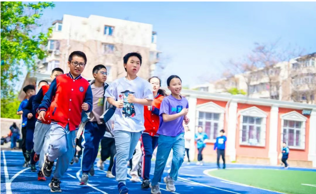 海淀区崛起实验学校