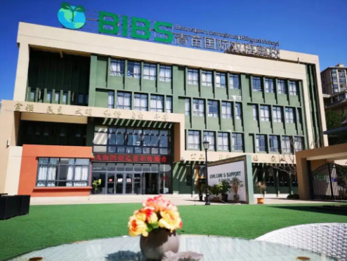 2025-2026学年青苗昆明奖学金计划正式启动：助力优秀学子逐梦前行