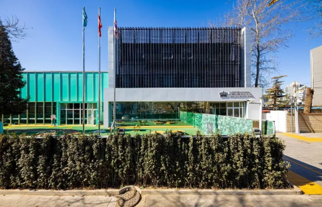 国际部遇冷，这所大使馆区的国际校却被家长 &ldquo;疯抢&rdquo;，凭什么？