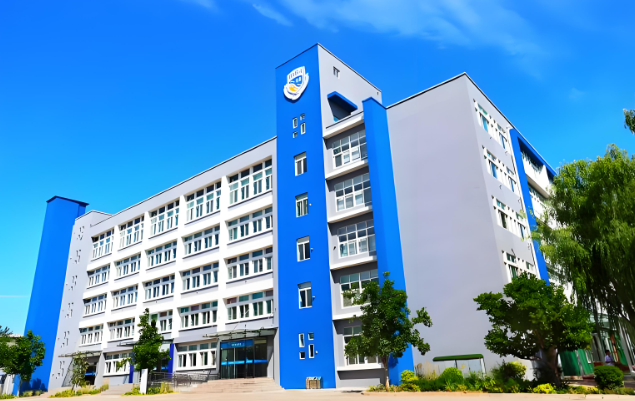 北京市海嘉学校都开设了哪些课程？（幼/小/初/高）