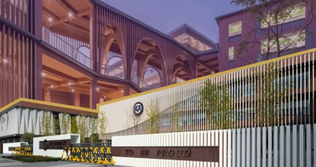 长沙康礼&middot;克雷格学校2026-2027学年第一学期秋季招生已正式启动！现面向1-12年级，招收学习态度端正、品德优良、求知欲强并勇于尝试新事物的学生。  Autumn admission for the first semester of the 2026-2027 academic year at Cogdel Cranleigh School Changsha is now officially open.We are now accepting applications for Grades 1-12.We seek students who demonstrate a positive learning attitude,strong moral character,a thirst for knowledge,and the courage to embrace new challenges.