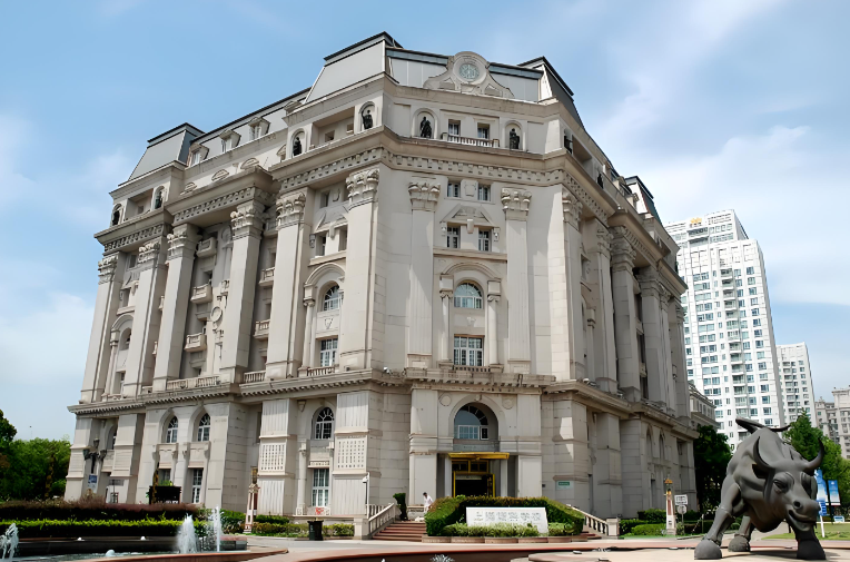校干货！上海诺科学校2026年学费多少钱？开设哪些课程？