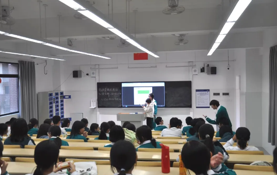 圆梦LSE政治学｜省实AP李佳宜：敢于有梦，勇于追梦(图2)